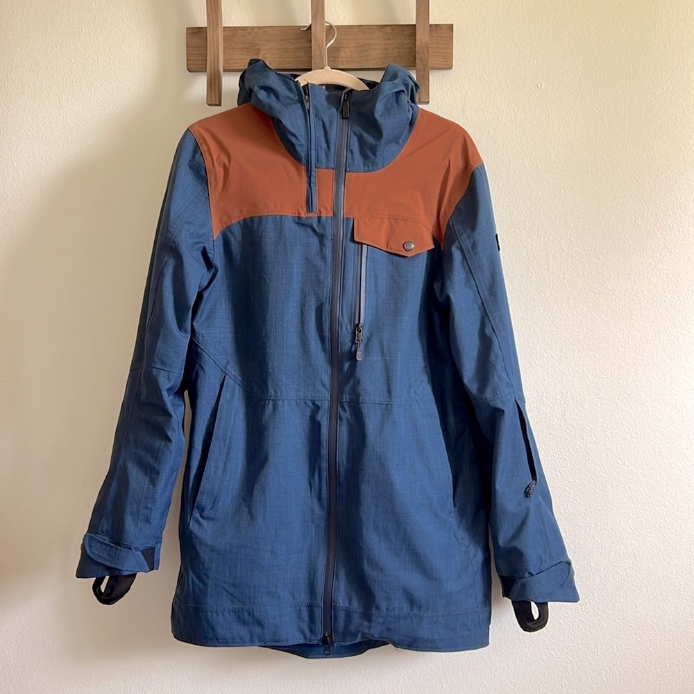 Ride brand long snowboard/ski jacket women’s size medium